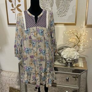UMGEE Boho floral Tunic Size Large